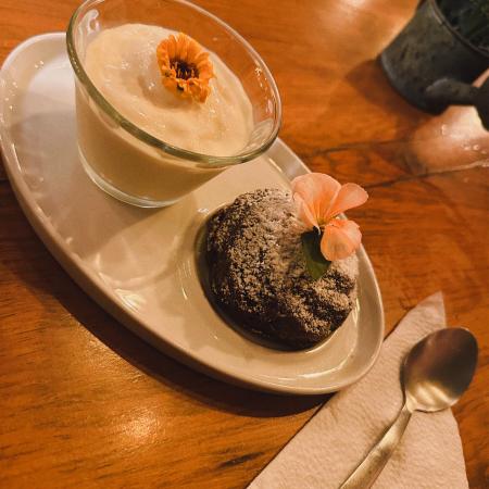 Lava cake sundae at the Pizzeria Firenze. It was sooo good 